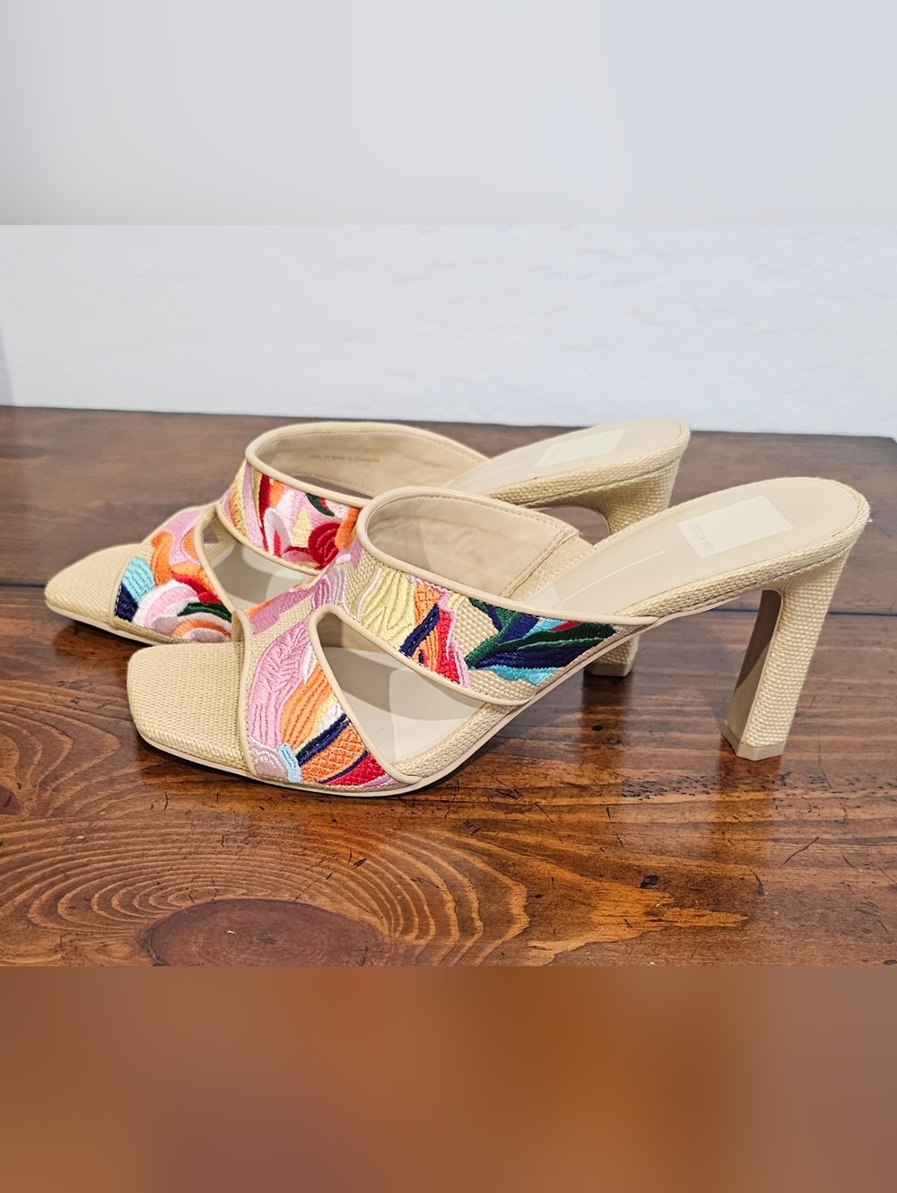 Dolce Vita Beige Linen Mules W/Multicolor Floral Embroidery Women's Sz 10 - Picture 3 of 8